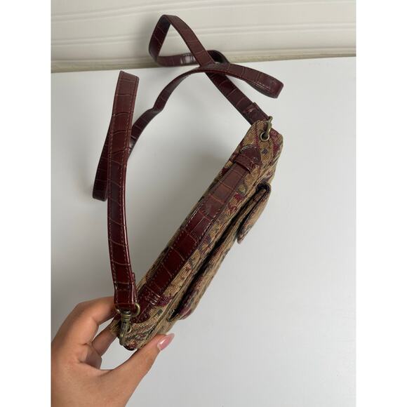 VTG NWOT Maggie B Womens 90s Paisley Tapestry Fabric Wallet Street Style Chic - Picture 7 of 11